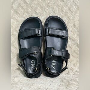 ZARA Black Leather Strappy Sporty Sandals - Size 38 (US 7.5)